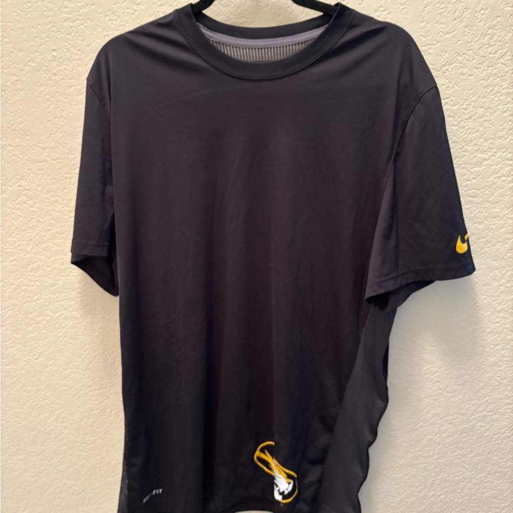 Mizzou Tigers University of Missouri Nike Dri-Fit Men's Black and Gold Tee